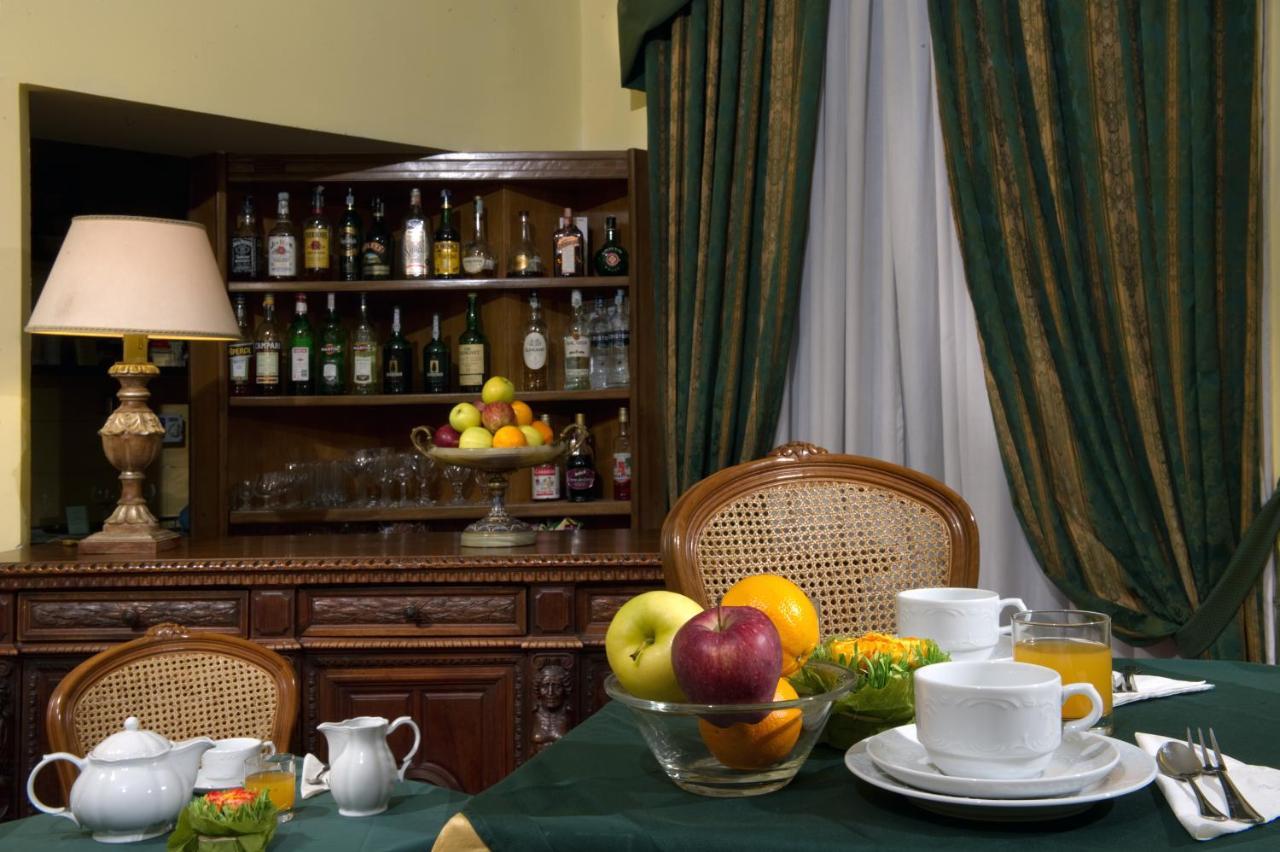 Chiaja Hotel De Charme Napoli Ristorante foto