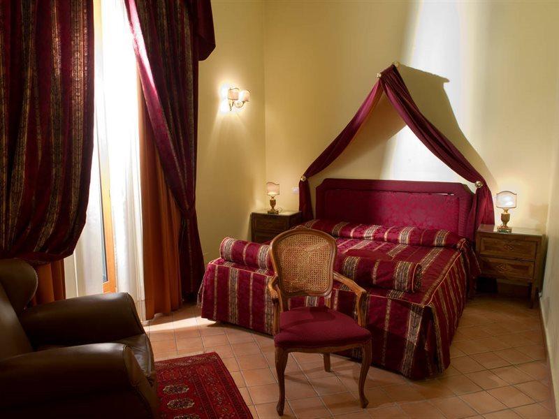 Chiaja Hotel De Charme Napoli Esterno foto