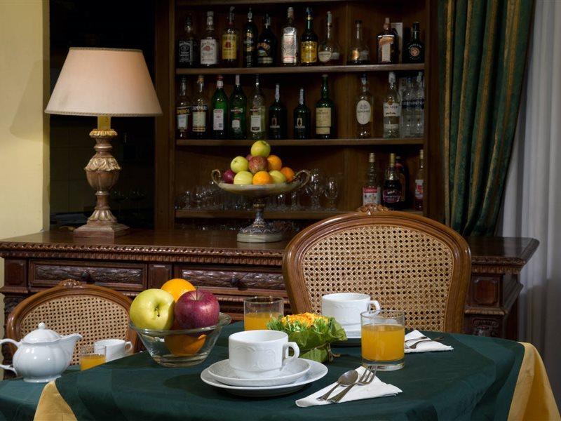 Chiaja Hotel De Charme Napoli Esterno foto