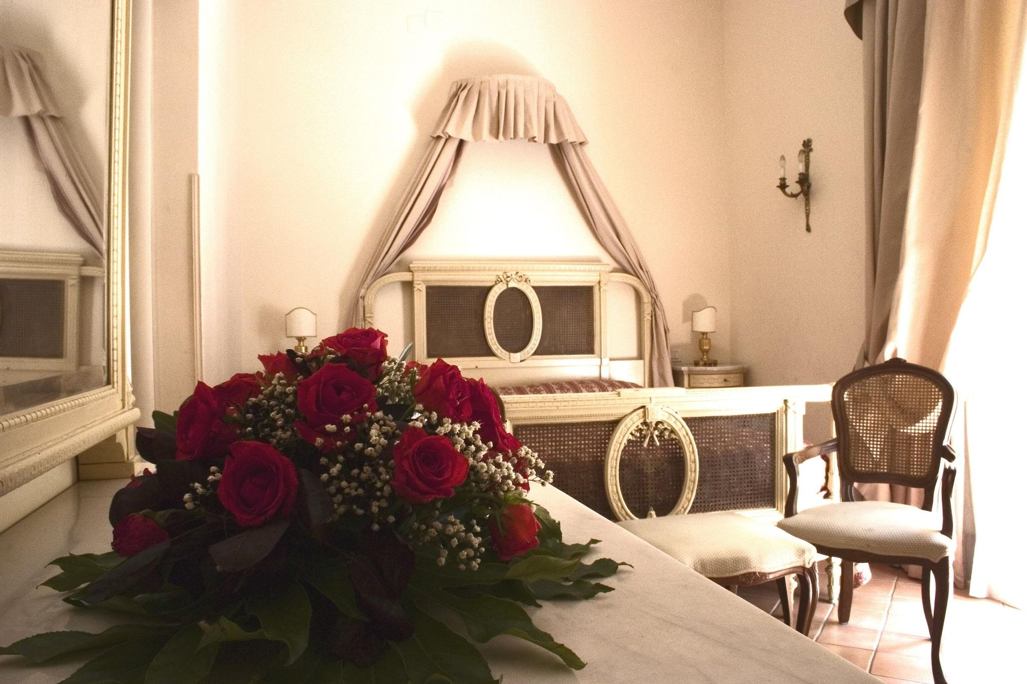 Chiaja Hotel De Charme Napoli Esterno foto