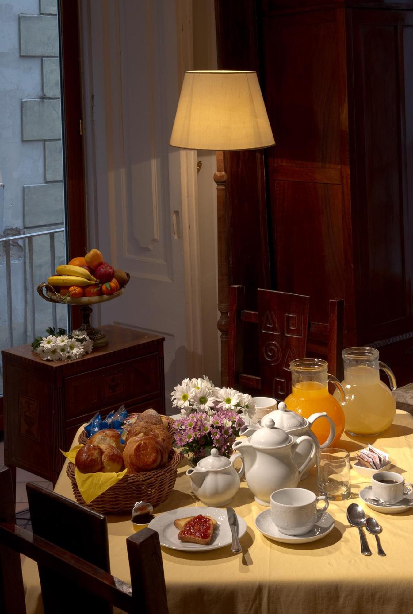 Chiaja Hotel De Charme Napoli Esterno foto