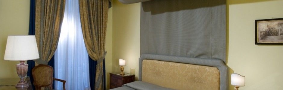 Chiaja Hotel De Charme Napoli Esterno foto
